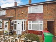 2 bedroom terraced house for sale in Lower Britwell...