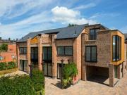 2 Bedroom Terraced House For Sale In Marygate, York