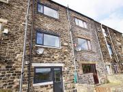 2 Bedroom Terraced House For Sale In Mossley