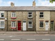 2 bedroom terraced house for sale in Newmarket Road,...