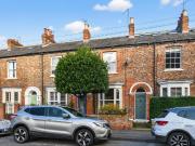 2 bedroom terraced house for sale in Nunthorpe Road,...