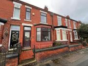 2 bedroom terraced house for sale in Orford Avenue,...