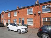 2 bedroom terraced house for sale in Oxford Road,...
