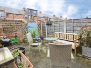 2 bedroom terraced house for sale in Roseneath Avenue,...