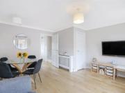 2 bedroom terraced house for sale in Strachur Grove,...
