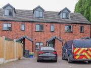 2 bedroom terraced house for sale in Summerbank Road,...