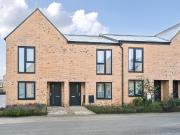 2 bedroom terraced house for sale in Whitaker Road,...