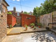 2 bedroom terraced house for sale in Willowfield Road,...