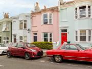 2 bedroom terraced house for sale in Windmill Street,...