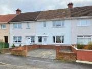 2 bedroom terraced house for sale in Woodlands Crescent...