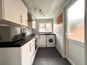 2 bedroom Terraced House To Let