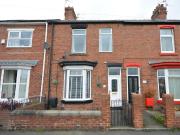 2 bedroom terraced house to rent