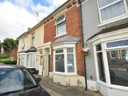 2 bedroom terraced house to rent