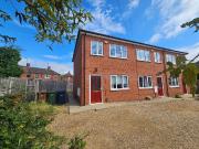 2 bedroom terraced house to rent