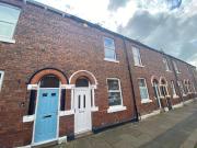 2 bedroom terraced house to rent