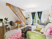 2 bedroom terraced house to rent