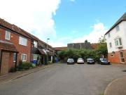 2 bedroom terraced house to rent