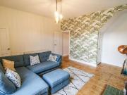 2 bedroom terraced house to rent