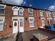 2 bedroom terraced house to rent