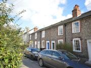 2 bedroom terraced house to rent