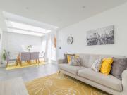 2 bedroom terraced house to rent