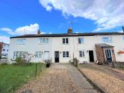 2 bedroom terraced house to rent