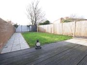2 bedroom terraced house to rent