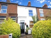 2 bedroom terraced house to rent