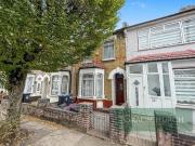 2 bedroom terraced house to rent 2 bedroom terraced house to rent