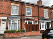 2 bedroom terraced house to rent