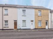 2 bedroom terraced house to rent
