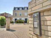 2 Bedroom Town House