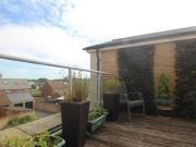 2 bedroom town house for rent in Selkirk Drive Oakridge...