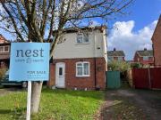 2 bedroom town house for sale in Shenton Close,...