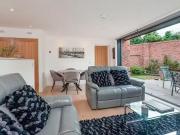 2 Bedroom Town House For Sale In Yeomanry Mews,...