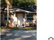 2 Bedroom Townhouse 3628 Lionell St in Jacksonville, FL...