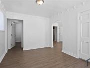 2 Bedroom Townhouse 523 1/2 W 84Th St in Los Angeles, CA...