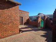 2 Bedroom Townhouse For Sale in Kabega