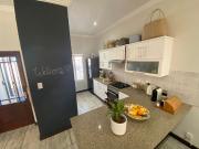 2 Bedroom townhouse freehold rented in Equestria, Pretoria