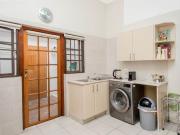 2 Bedroom Townhouse in Bryanston