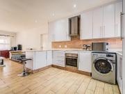 2 Bedroom Townhouse in Helderwyk