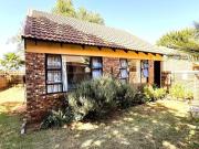 2 Bedroom Townhouse in Langenhoven Park