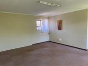 2 Bedroom Townhouse in Lorraine