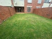 2 Bedroom Townhouse in Mooikloof Ridge