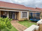 2 Bedroom Townhouse in Randpark Ridge