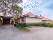 2 Bedroom Townhouse in Rooihuiskraal North