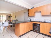2 Bedroom Townhouse in Ruimsig