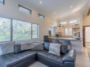 2 Bedroom Apartment in Waterfall