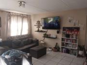 2 Bedroom Townhouse in Weltevreden Park