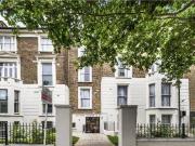 2 Bedroom Townhouse London England LS96314209